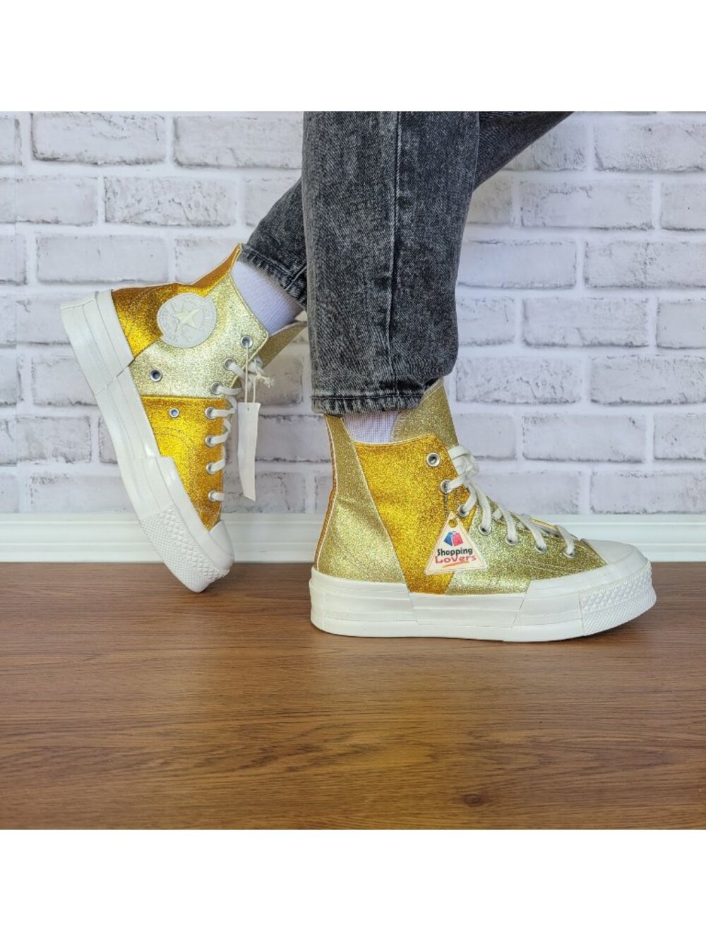 ⭐Converse Chuck 70 Plus Glitter Hi Sz 7 Women's Shoes Sneakers Gold A08176C⭐